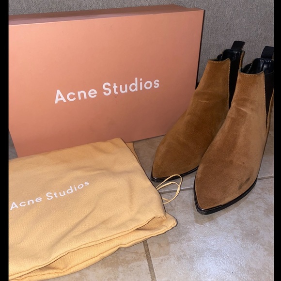 Acne Studios Jensen Suede Ankle Boots - Picture 7 of 13